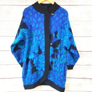 Vintage JJ Browne Wool Blend Blue Floral Knit Roses Sweater Oversized Medium